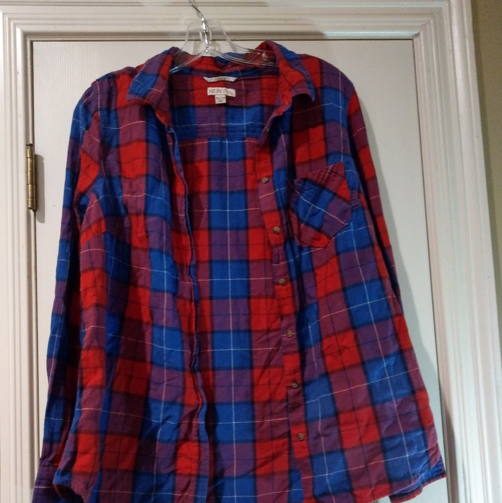 Merona button up blouse